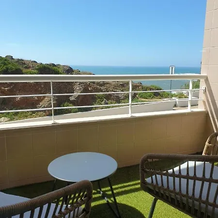 Апартаменты Casa Martinho Сан-Мартинью-ду-Порту